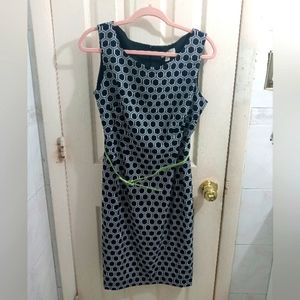 Dress Barn Geometry Sheath Sleeveless with Green Belt Dress Size 8